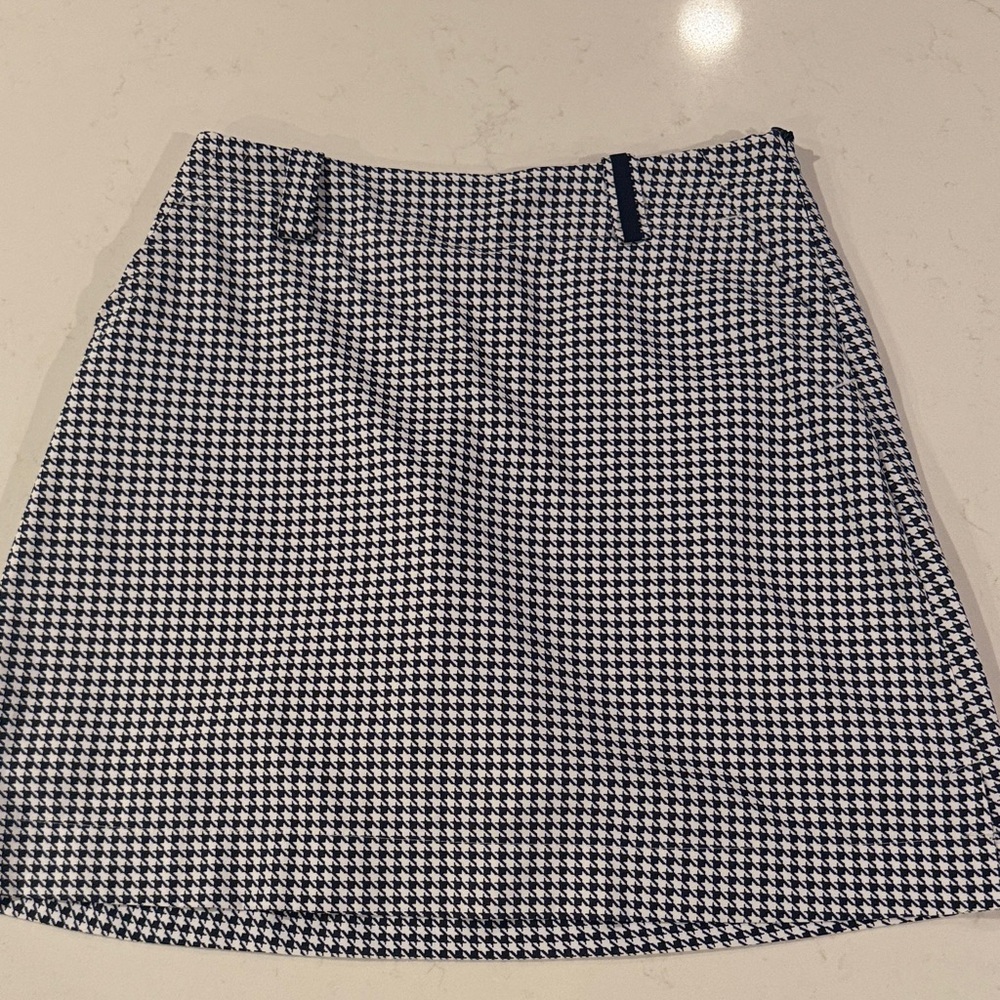 Nike Golf Classic Houndstooth Skirt Black and White with Side Zip